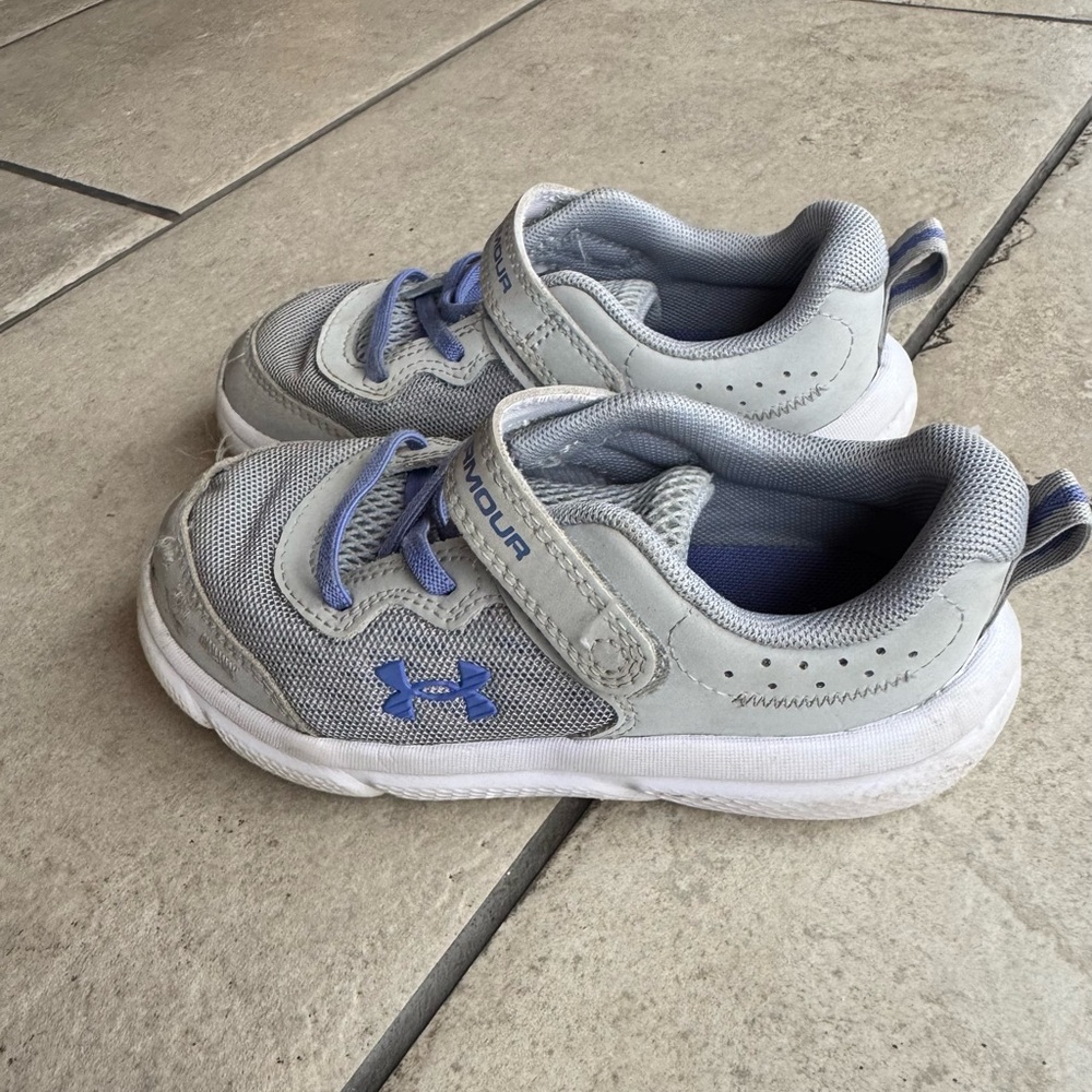❌SOLD❌ Under Armour Kids' Gray and Blue Sneakers